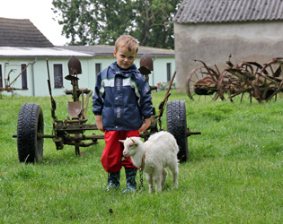 kinder03